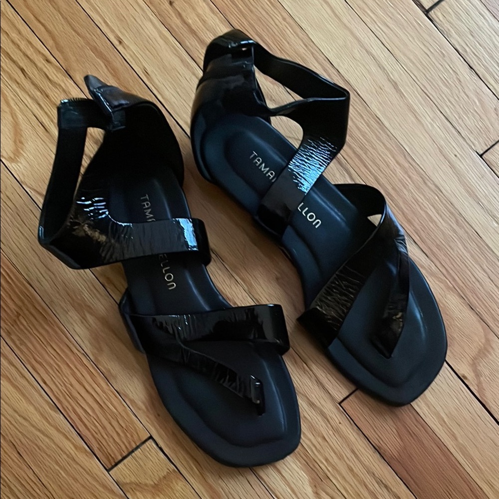 TAMARA MELLON Black Strappy Sandals Size 5.5